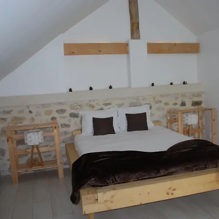 La Ferme De Coron Frühstückspension Belley
