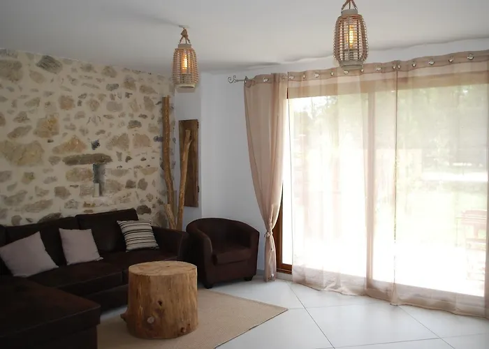 Bed & Breakfast La Ferme De Coron 3*